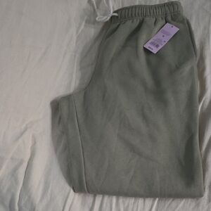 Green Sweatpants Wildfable